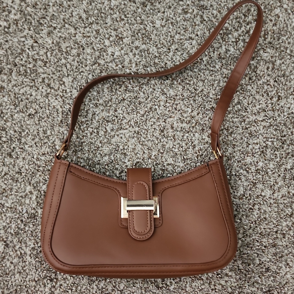 Slim Shoulder Bag
